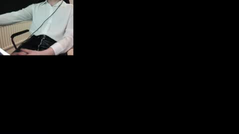 Leatheryslut online show from 02-23-25, 02:07