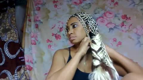leatianaa online show from 05-22-26, 10:32