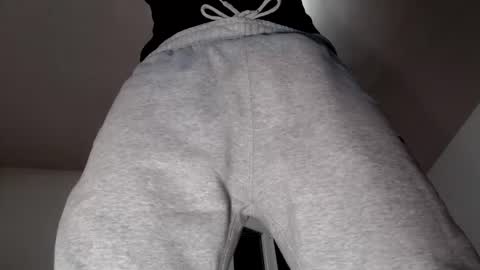 Snapshot of leccameloadesso2 chatting on 10-31-25, 11:28 leccameloadesso2 online show from 10-31-25, 11:28