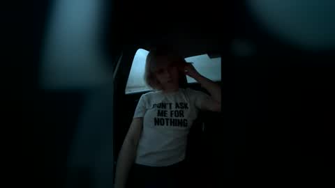I am Melisa. Im new here. This is my first day online show from 06-10-26, 12:11