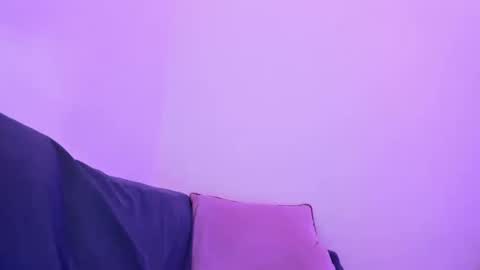 Snapshot of leefoxx chatting on 10-06-25, 06:44 Leefoxx online show from 10-06-25, 06:44