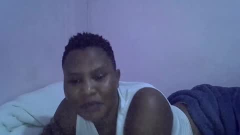 Snapshot of leekekee chatting on 10-14-25, 05:03 leekekee online show from 10-14-25, 05:03