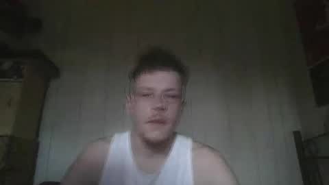 Snapshot of leemanz12 chatting on 10-16-25, 03:51 leemanz12 online show from 10-16-25, 03:51