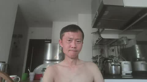 Snapshot of leeminhao chatting on 06-14-26, 02:24 leeminhao online show from 06-14-26, 02:24
