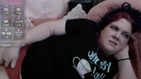 Leenie online show from 01-12-25, 01:11