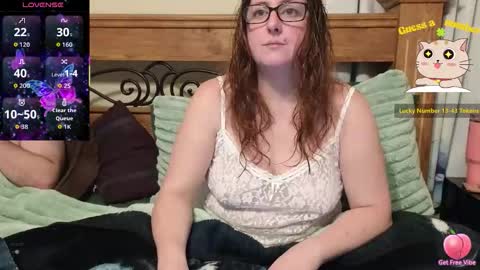 Leesa online show from 12-17-25, 03:01