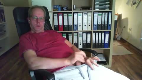 Dave online show from 09-27-25, 11:21