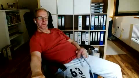 Dave online show from 05-23-26, 11:20