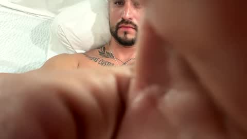 Snapshot of legacy696 chatting on 01-01-25, 03:34 legacy696 online show from 01-01-25, 03:34