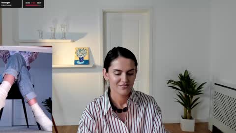 Elle  online show from 01-16-25, 09:59