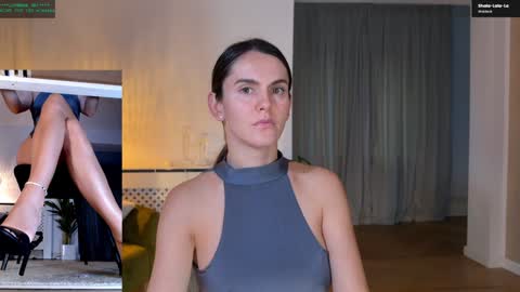 Elle  online show from 10-08-25, 02:36