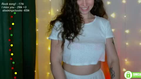 hey Im Leia and I love rock  online show from 04-24-26, 07:38