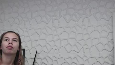 leiahux online show from 05-16-26, 10:36