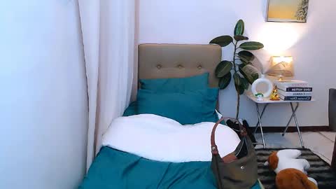 Cailey online show from 06-08-26, 11:38