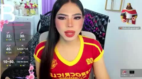 leighottie online show from 11-17-25, 05:19