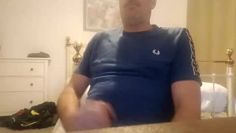 leightimmins001 online show from 12-01-25, 08:58