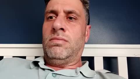 Snapshot of leightimmins001 chatting on 05-04-26, 04:47 leightimmins001 online show from 05-04-26, 04:47