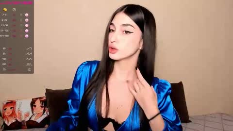 Leila online show from 11-22-25, 12:26