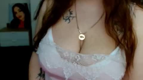 Leila online show from 11-30-25, 04:11