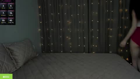 leiladream online show from 12-04-25, 04:11