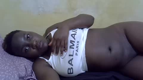 leilah_cute19 online show from 04-05-26, 12:41