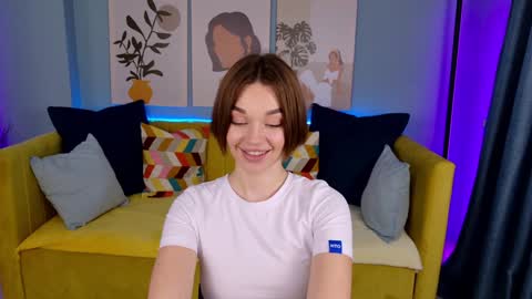 Snapshot of leilalawson chatting on 01-12-25, 07:10 LeilaLawson online show from 01-12-25, 07:10