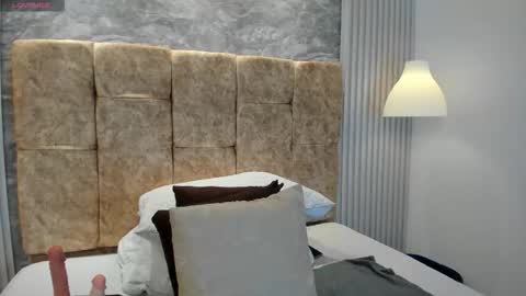 Snapshot of leilapons chatting on 10-24-25, 09:00 leilapons online show from 10-24-25, 09:00