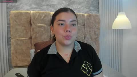 Snapshot of leilapons chatting on 11-23-25, 05:35 leilapons online show from 11-23-25, 05:35