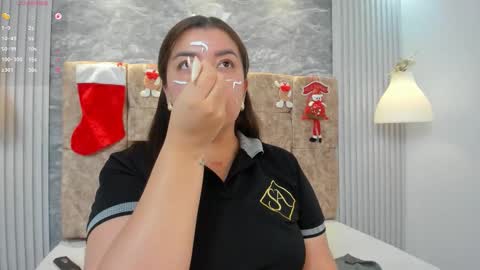 Snapshot of leilapons chatting on 12-14-25, 04:56 leilapons online show from 12-14-25, 04:56