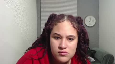 leilasosexy online show from 06-18-26, 12:31