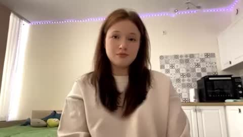 Bella online show from 07-27-26, 02:24