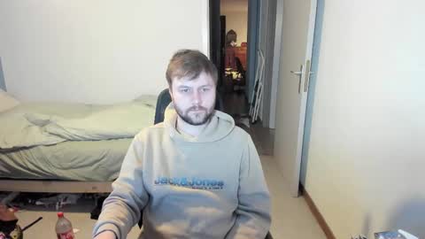 Snapshot of lelesusa chatting on 12-17-25, 05:52 lelekoko online show from 12-17-25, 05:52