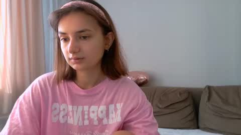 Snapshot of lelia_vibe chatting on 07-09-26, 03:10 Lelia online show from 07-09-26, 03:10