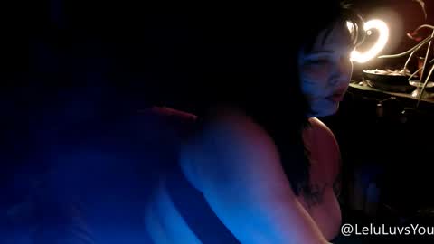 Lelu Fallas online show from 11-16-25, 08:42