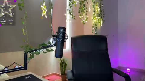 Lemi online show from 12-16-25, 02:44