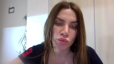 lena6122000 online show from 03-15-26, 10:49