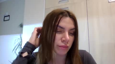 lena6122000 online show from 04-01-26, 09:45