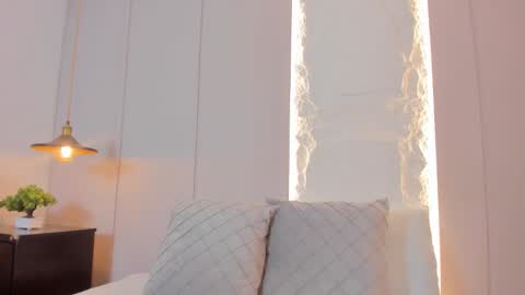 Snapshot of lena_jhons chatting on 01-14-26, 12:22 lena_jhons online show from 01-14-26, 12:22