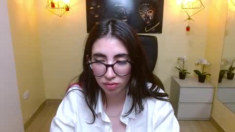 Lena online show from 02-28-25, 10:17