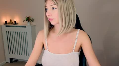 Lena online show from 12-04-25, 10:35