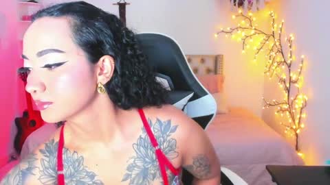 Lena  online show from 05-18-26, 09:09