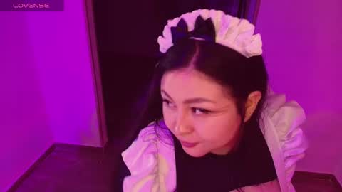 Lenna Kang online show from 10-05-25, 11:46