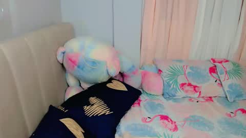 Snapshot of lenawet_0520 chatting on 12-31-24, 01:08 lena online show from 12-31-24, 01:08