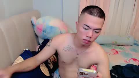 Snapshot of lenawet_0520 chatting on 12-31-24, 04:14 lena online show from 12-31-24, 04:14