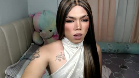 Snapshot of lenawet_0520 chatting on 02-24-25, 06:58 lena online show from 02-24-25, 06:58