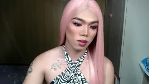 Snapshot of lenawet_0520 chatting on 03-09-25, 03:16 lena online show from 03-09-25, 03:16