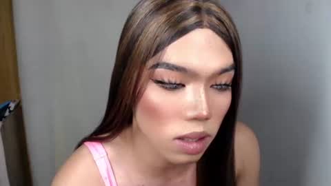 Snapshot of lenawet_0520 chatting on 09-19-25, 01:51 lena online show from 09-19-25, 01:51