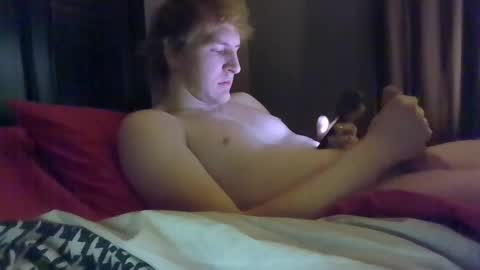 Snapshot of lenewton2004 chatting on 02-24-25, 01:46 lenewton2004 online show from 02-24-25, 01:46