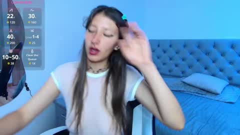 Snapshot of lenna__black chatting on 12-01-25, 05:01 Lenna online show from 12-01-25, 05:01