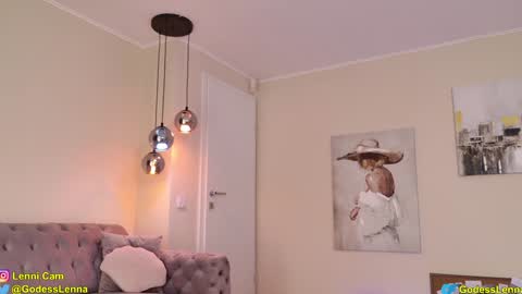 Snapshot of lenna_godess chatting on 02-05-26, 06:29 Lenna Goddess online show from 02-05-26, 06:29